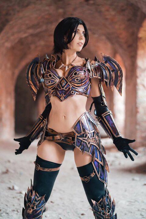 Warrior Tier 5 - World of Warcraft - KamuiCosplay