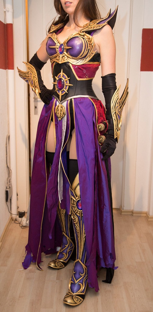 Kamui_Cosplay_Diablo_Wizard_8