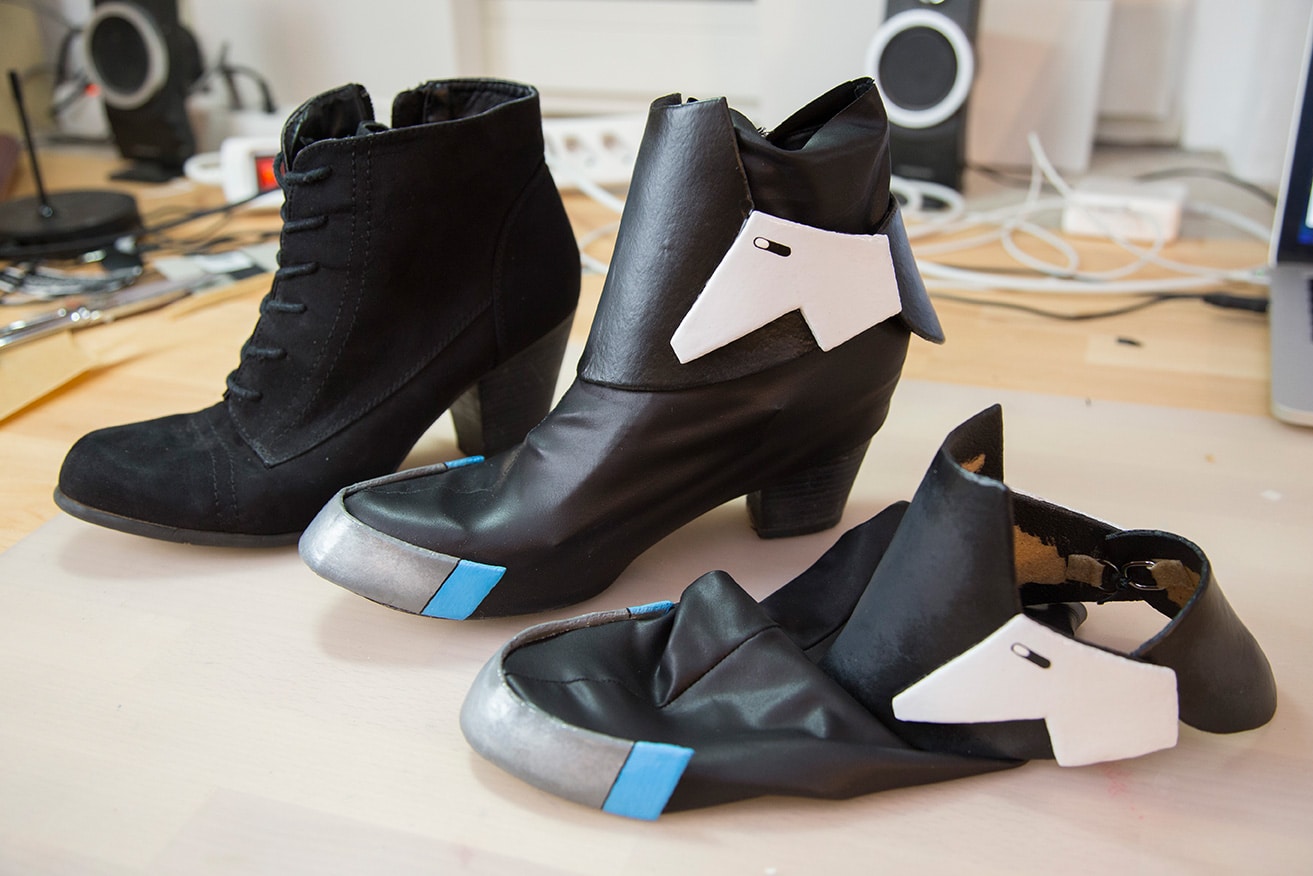 Kamui cosplay deals boot covers